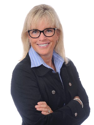Leslee Davis
